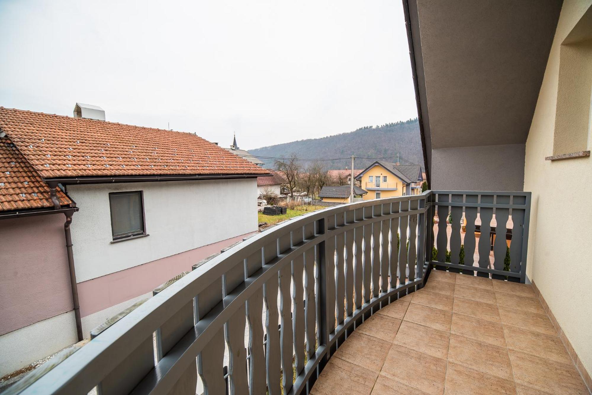 Apartment Zelimlje Škofljica Dış mekan fotoğraf