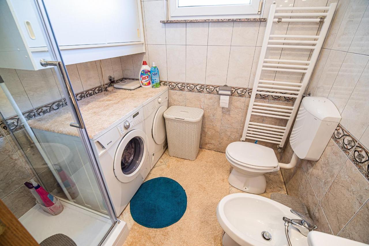 Apartment Zelimlje Škofljica Oda fotoğraf