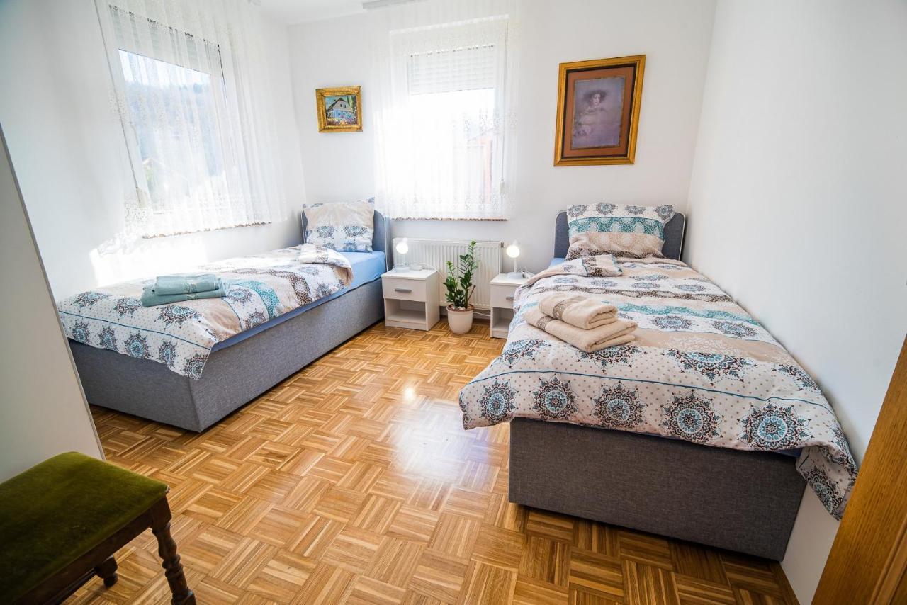 Apartment Zelimlje Škofljica Oda fotoğraf