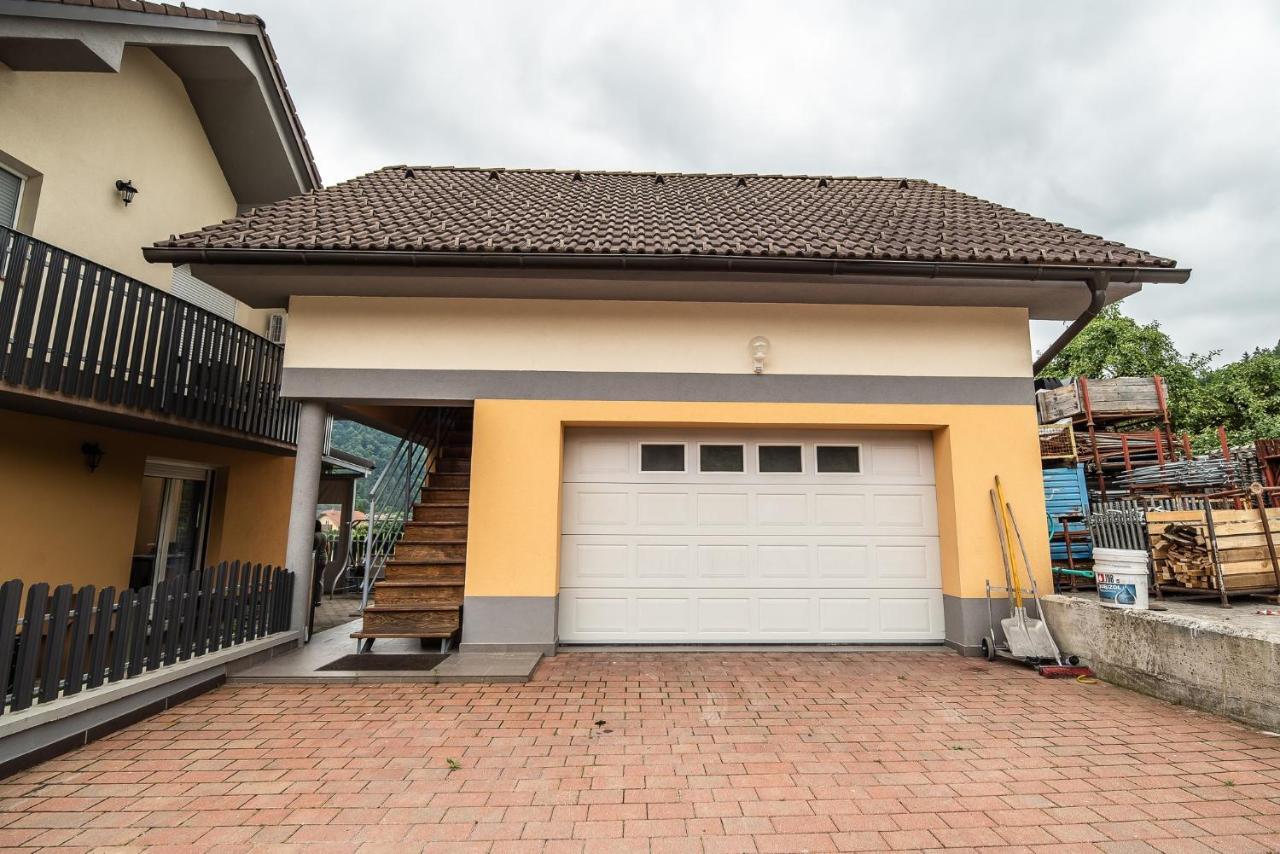 Apartment Zelimlje Škofljica Dış mekan fotoğraf